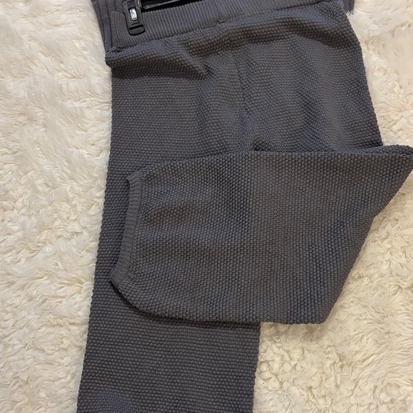 Women's Two-piece Gray Knit Cardigan/Jogger Pants - Picture 4 of 10